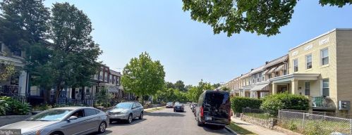 1140 Oates St, Washington, DC 20002-3851