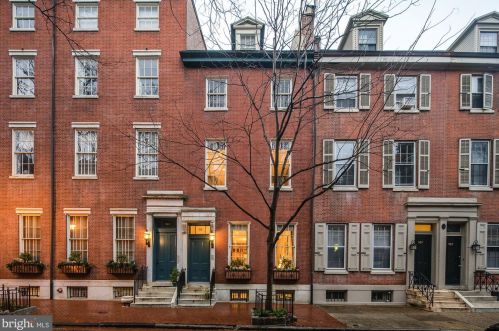 913 Clinton St, Philadelphia, PA 19107-6109