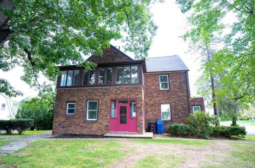 410 Commonwealth Ave, New Britain CT 06053-2404 exterior