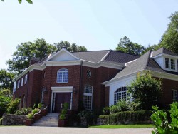 46 Baldpate Hill Rd, Newton, MA 02459-2825