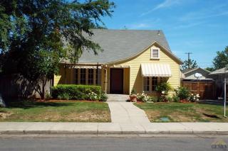 1902 1st St, Bakersfield CA  93304-2806 exterior