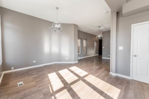 1915 Homan Ave, Chicago IL  60623-2635 exterior