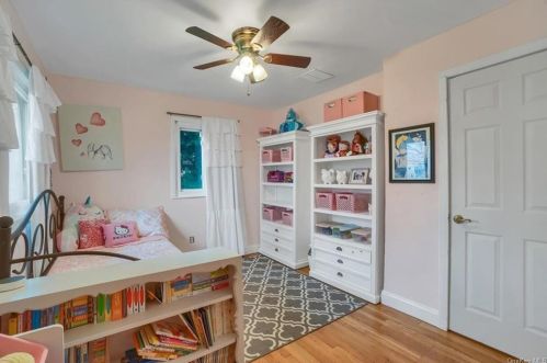 433 Storms Rd, Valley Cottage NY exterior