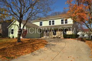 370 Cambridge Dr, Cedar Rapids IA  52402-1473 exterior