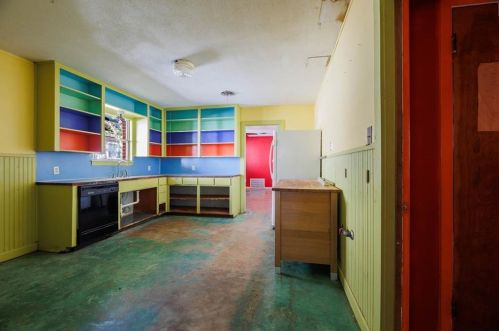 1710 32 St, Austin TX 78705-2115 exterior