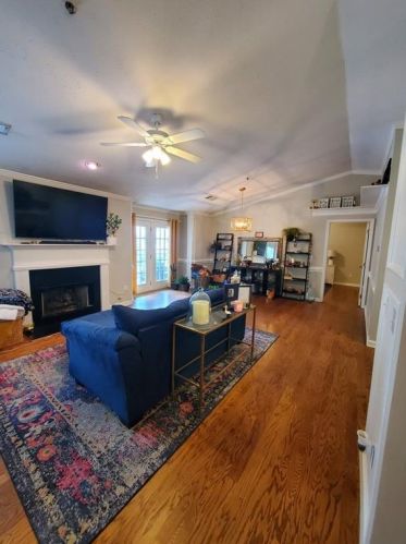 1383 Keys Crossing Dr, Atlanta GA  30319-4043 exterior