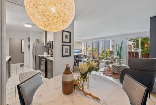 2108 Shelter Bay Ave, Mill Valley CA 94941-3023 exterior