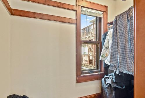 422 Baldwin St, Madison WI 53703-1746 exterior