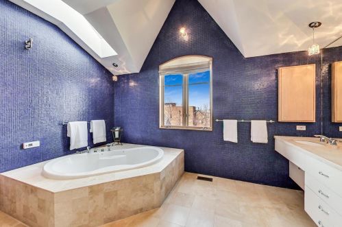 1453 Belden Ave, Chicago IL 60647-3220 exterior