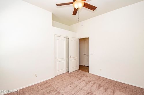 7972 Hawk Eagle Ct, Tucson AZ  85757-1643 exterior