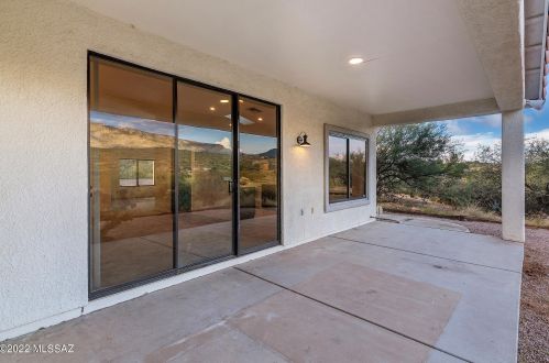 15595 Lago Del Oro Pkwy, Tucson AZ 85739-9568 exterior