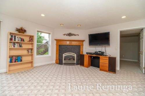 5450 Heathwood, Grand Rapids MI 49512-9514 exterior