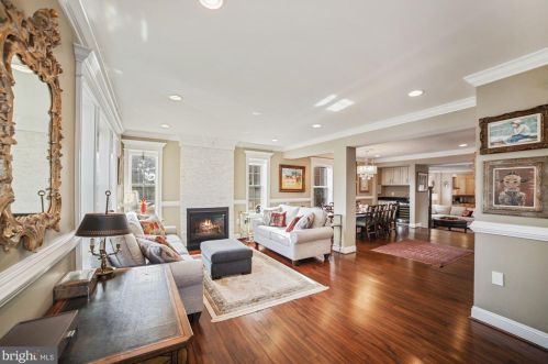 5536 30 Pl, Washington DC 20015-1209 exterior