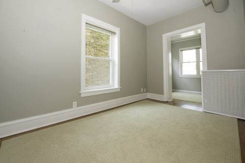 1318 Thorndale Ave, Chicago IL 60631-2287 exterior