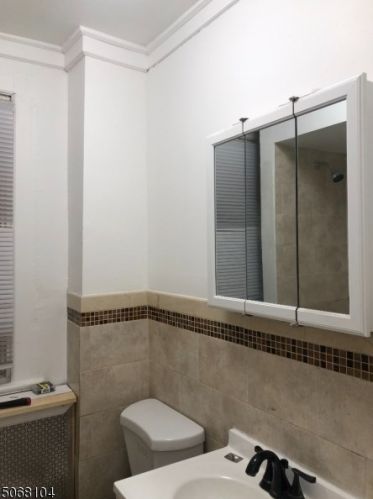 5 7th St, Newark NJ  07107-2941 exterior