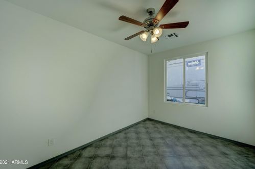 1715 28th Dr, Phoenix AZ 85051-4011 exterior