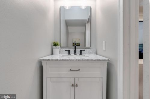 4425 Larchwood Ave, Philadelphia PA  19104-3915 exterior