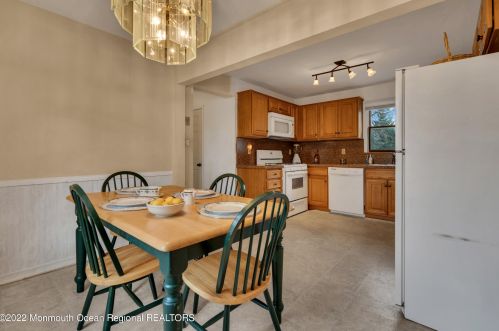 75 Claridge Dr, Jackson Twp, NJ 08527-1719