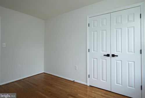 2405 Blue Valley Dr, Silver Spring MD 20904-5206 exterior