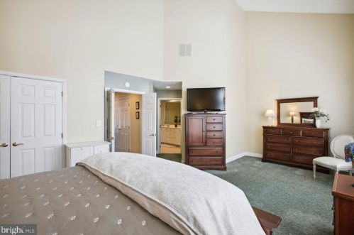 321 Fayette St, Alexandria VA 22314-2434 exterior