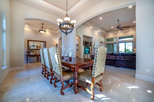 668 Glen-mady Way, Folsom CA 95630-6275 exterior