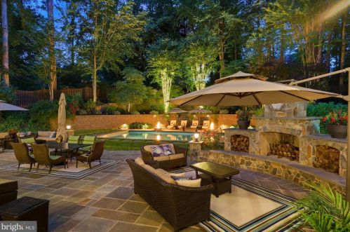 624 Live Oak Dr, Mc Lean VA 22101-1563 exterior