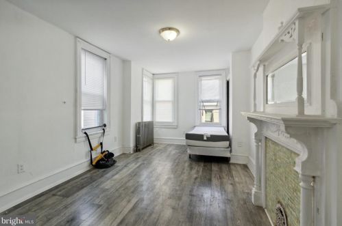 2620 17 St, Philadelphia PA 19132-3929 exterior