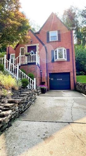 53 Iroquois Dr, Pittsburgh, PA 15205-9755