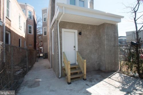 1906 23 St, Philadelphia PA 19145-2601 exterior