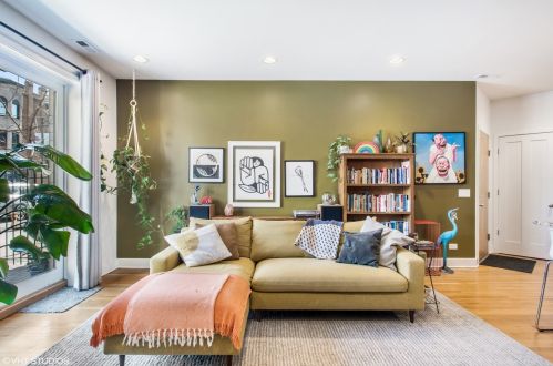 1134 California Ave, Chicago, IL 60612-4026