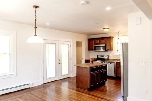 870 Wilbraham Rd, Springfield MA  01109-2015 exterior