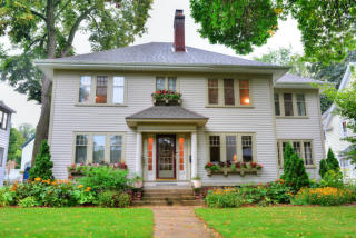 1634 70, Milwaukee WI  53214-4850 exterior