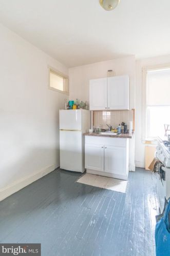 1423 9 St, Philadelphia PA 19148-3727 exterior