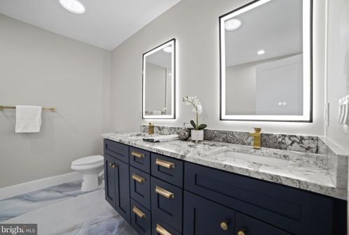 1505 Crestwood Dr, Alexandria VA  22302-2303 exterior