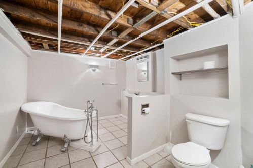 5117 Colorado St, Duluth MN 55804-1611 exterior