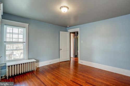 48 Cottage Ave, Lancaster PA  17602-3212 exterior