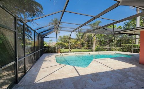 649 Bougainvillea Rd, Naples FL 34102-5545 exterior