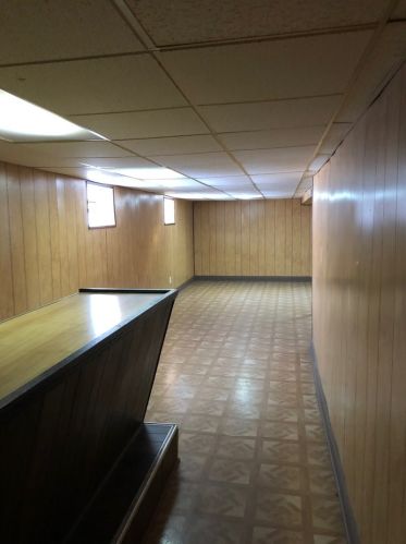 2036 69 St, Chicago IL 60649-1614 exterior