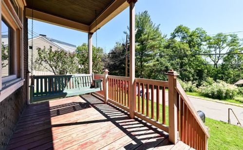 1735 El Paso St, Pittsburgh, PA 15206-1141