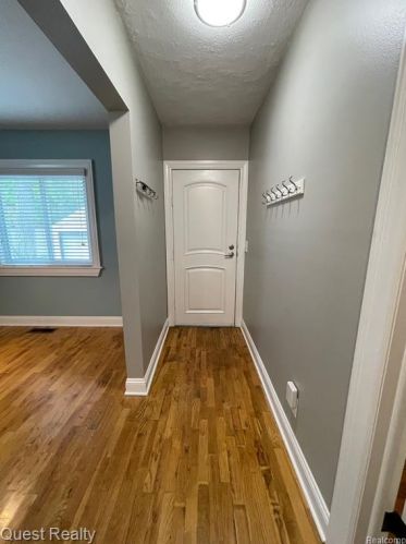 1379 Lincoln St, Bham MI  48009-7194 exterior