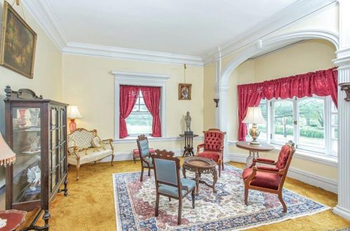 330 Columbus Ave, Mount Vernon NY 10550-4713 exterior