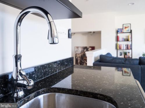 3143 Ft Lincoln Dr, Washington DC 20018-4311 exterior