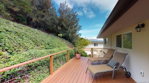 2269 Okoa St, Honolulu HI 96821-2650 exterior