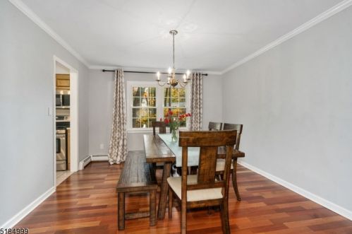 14 Stonehedge Ter, Sparta NJ 07871-1309 exterior