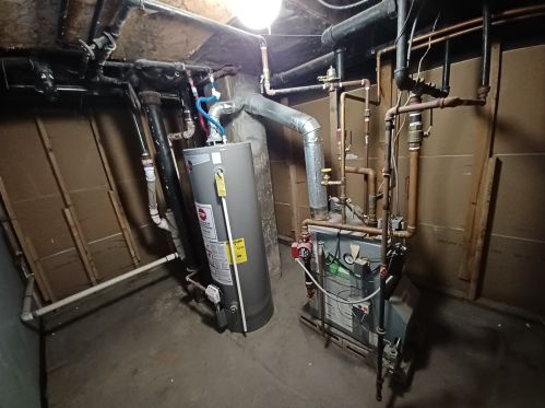 7303 Oakley Ave, Chicago IL 60636-3114 exterior