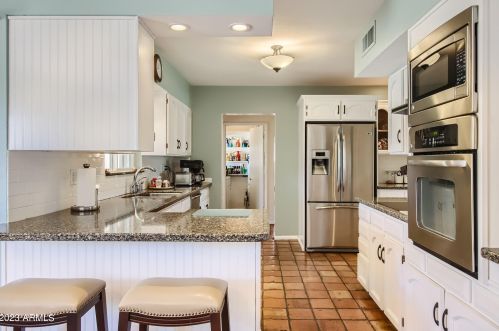 7811 11 Ave, Phoenix AZ 85021-4419 exterior