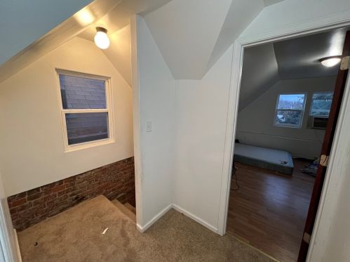 7517 Dickson St, Pittsburgh PA  15218-2505 exterior