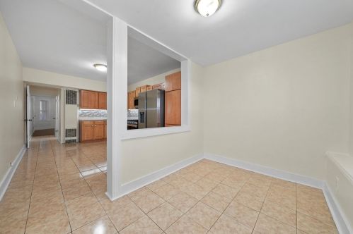 2943 Fairfield Ave, Chicago IL 60625-2719 exterior