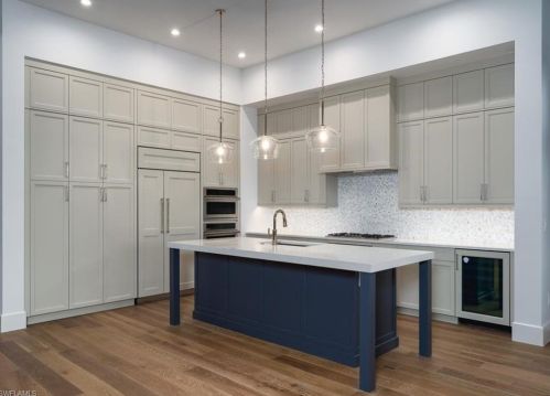 16779 Cabreo Dr, Naples FL 34110-3271 exterior