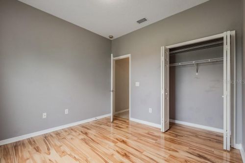 18113 Kara Ct, Tampa FL  33647-3306 exterior